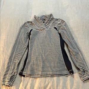 Lululemon Athletica Gray and Black Long Sleeve Tee